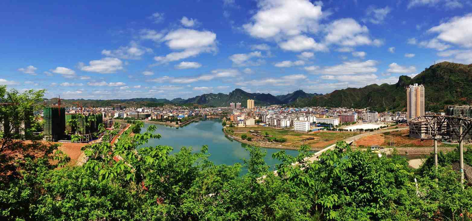 施秉县城全景图片