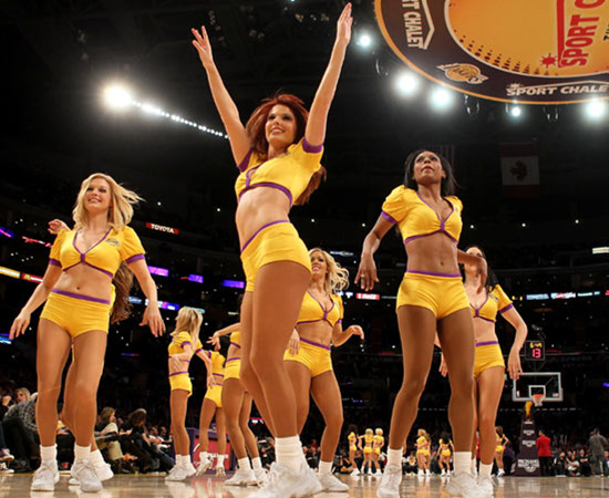 NBA啦啦美女队员热舞